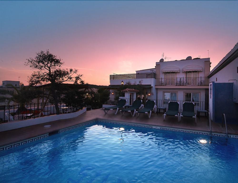 Hotel Ninays Lloret de Mar Bagian luar foto