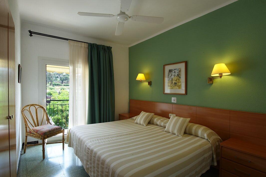 Hotel Ninays Lloret de Mar Bagian luar foto