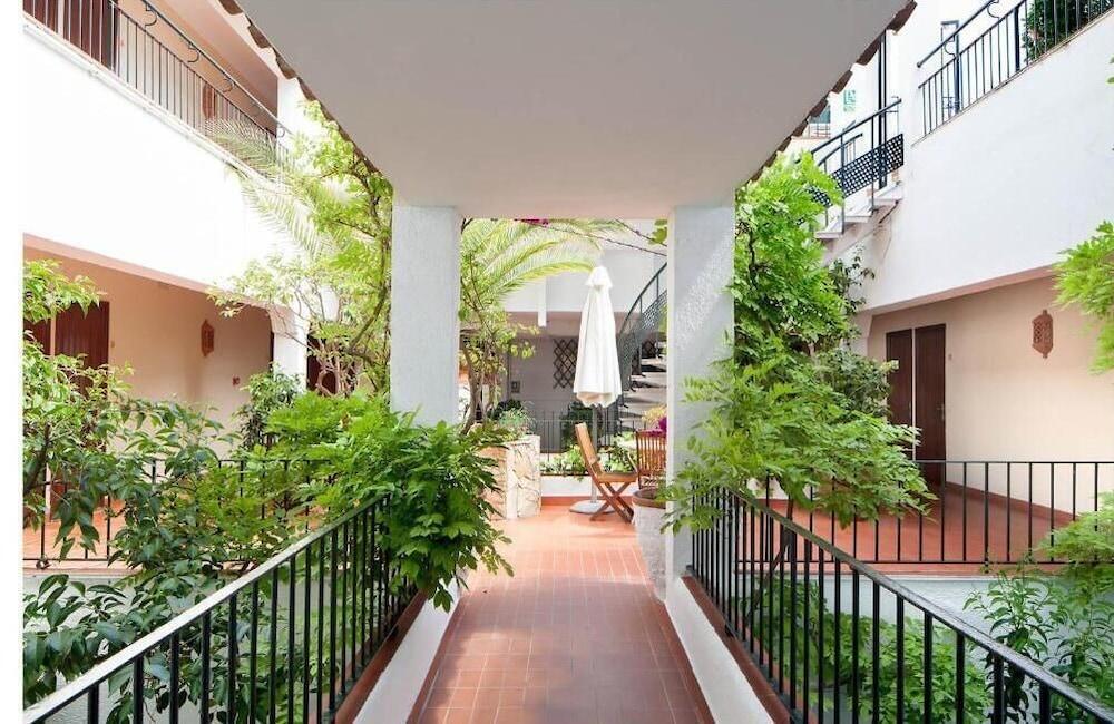 Hotel Ninays Lloret de Mar Bagian luar foto