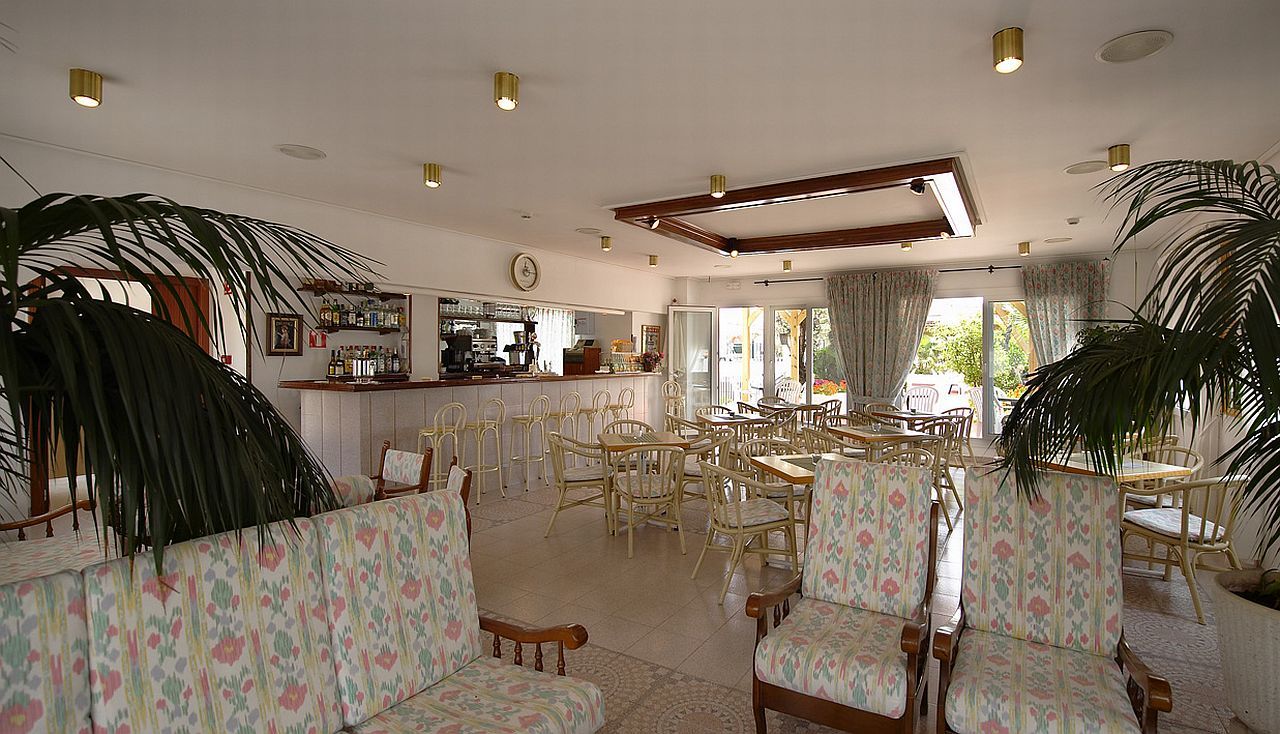 Hotel Ninays Lloret de Mar Bagian luar foto