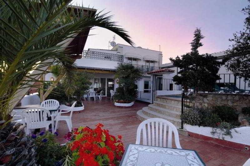 Hotel Ninays Lloret de Mar Bagian luar foto